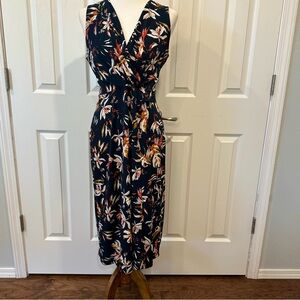 Hail3y:23 Sleeveless plunge neckline faux wrap dress, navy, red, orange size L.
